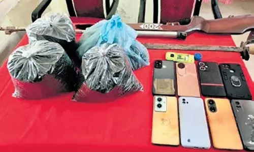 4 साल पहले गैंगस्टर द्वारा अपहृत Odisha की महिला को मुंबई से छुड़ाया गया 4 साल पहले गैंगस्टर द्वारा अपहृत Odisha की महिला को मुंबई से छुड़ाया गया