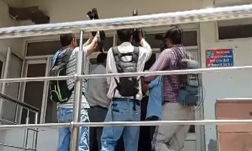 जासूसी मामला: YouTuber जसबीर सिंह को 3 दिन की पुलिस हिरासत में भेजा गया जासूसी मामला: YouTuber जसबीर सिंह को 3 दिन की पुलिस हिरासत में भेजा गया