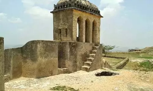Telangana: छह साल के अंतराल के बाद जनवरी में गूटी फोर्ट फेस्टिवल Telangana: छह साल के अंतराल के बाद जनवरी में गूटी फोर्ट फेस्टिवल