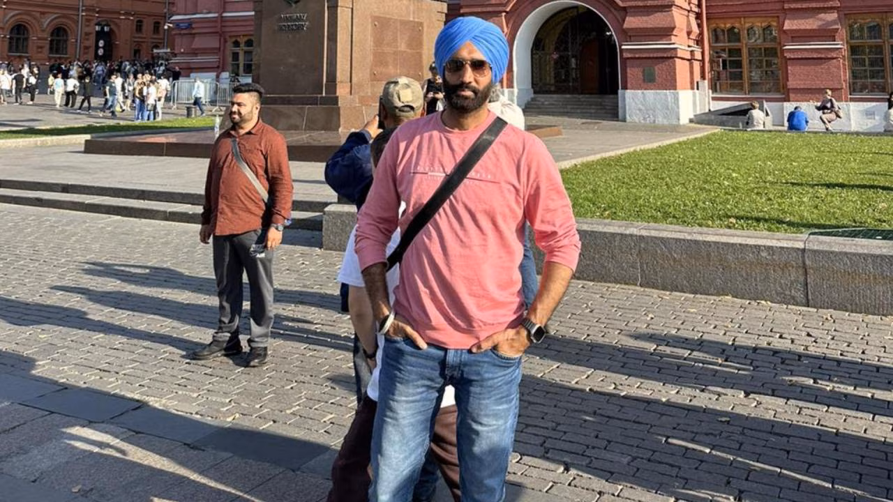 Punjab: 3 बार पाकिस्तान गया पंजाब का यूट्यूबर जासूस गिरफ्तार Punjab: 3 बार पाकिस्तान गया पंजाब का यूट्यूबर जासूस गिरफ्तार