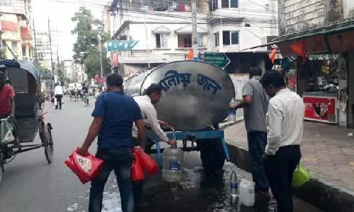 तीस्ता नदी के गंदे होने से Siliguri में पीने योग्य पानी की आपूर्ति आधी हो गई तीस्ता नदी के गंदे होने से Siliguri में पीने योग्य पानी की आपूर्ति आधी हो गई
