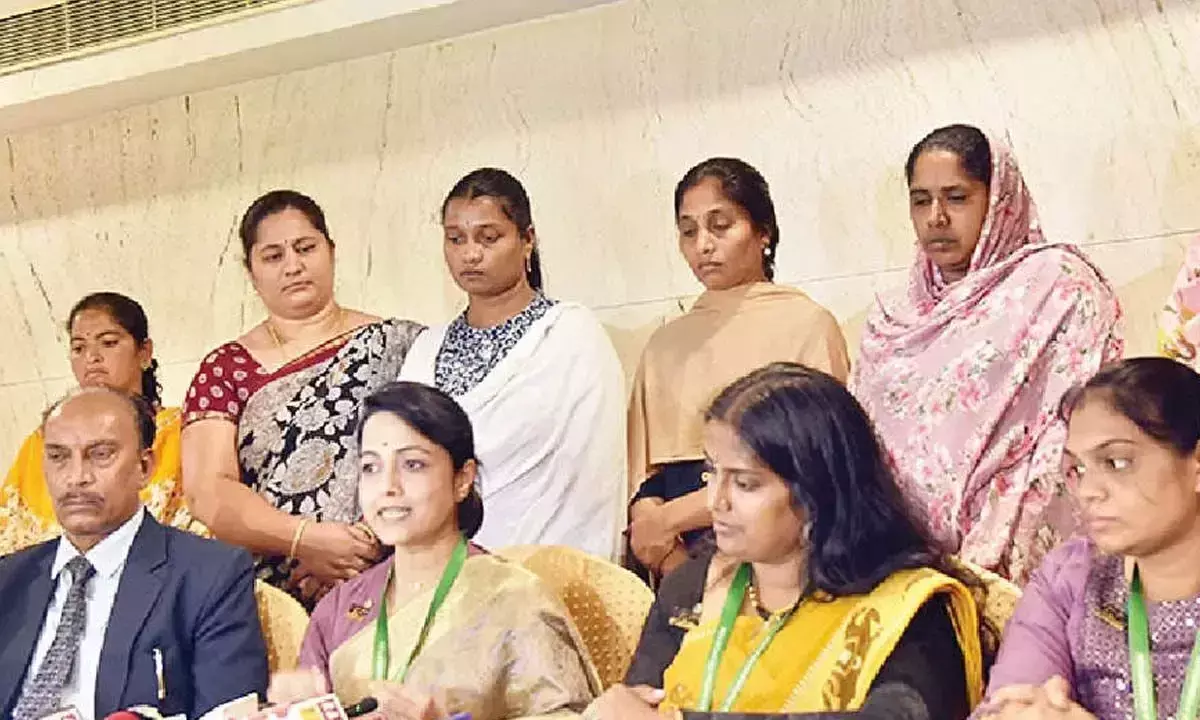 Andhra: वीर रत्न फाउंडेशन शहीद सैनिकों के परिवारों की सहायता करेगा