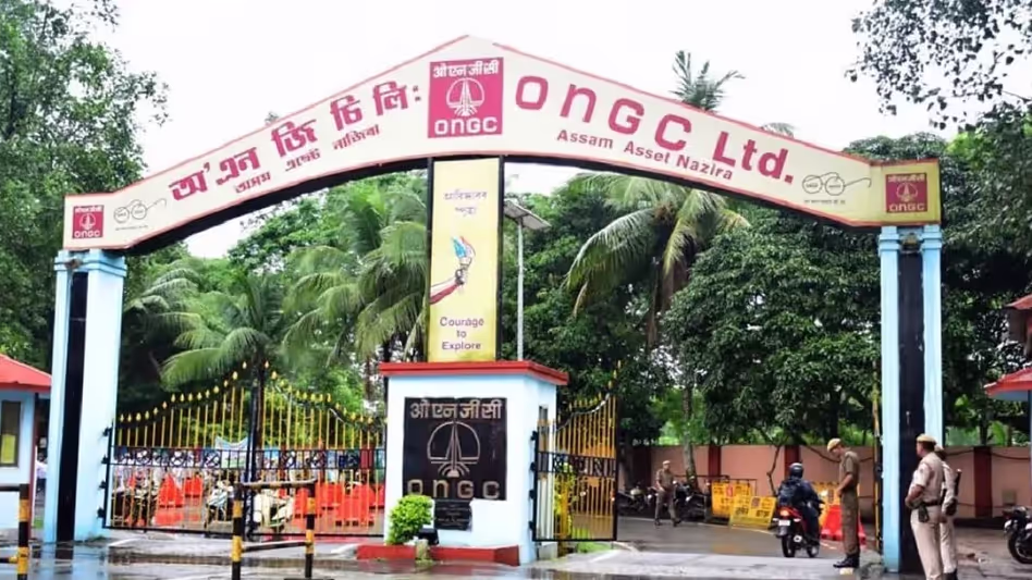 ONGC ने ओवरटाइम वेतन कटौती को लेकर कर्मचारियों के असंतोष के बीच असम में घाटे का हवाला दिया ONGC ने ओवरटाइम वेतन कटौती को लेकर कर्मचारियों के असंतोष के बीच असम में घाटे का हवाला दिया