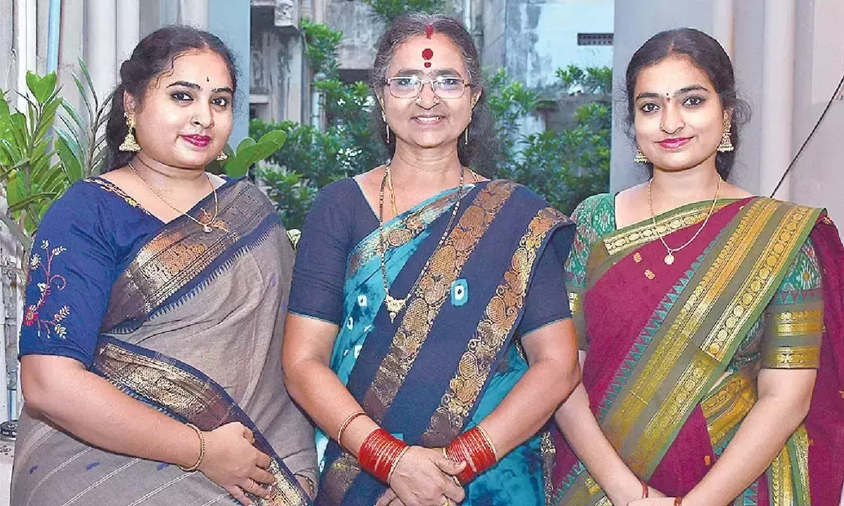 Andhra: कुचिपुड़ी को जुनून के साथ बढ़ावा देना और संरक्षित करना Andhra: कुचिपुड़ी को जुनून के साथ बढ़ावा देना और संरक्षित करना