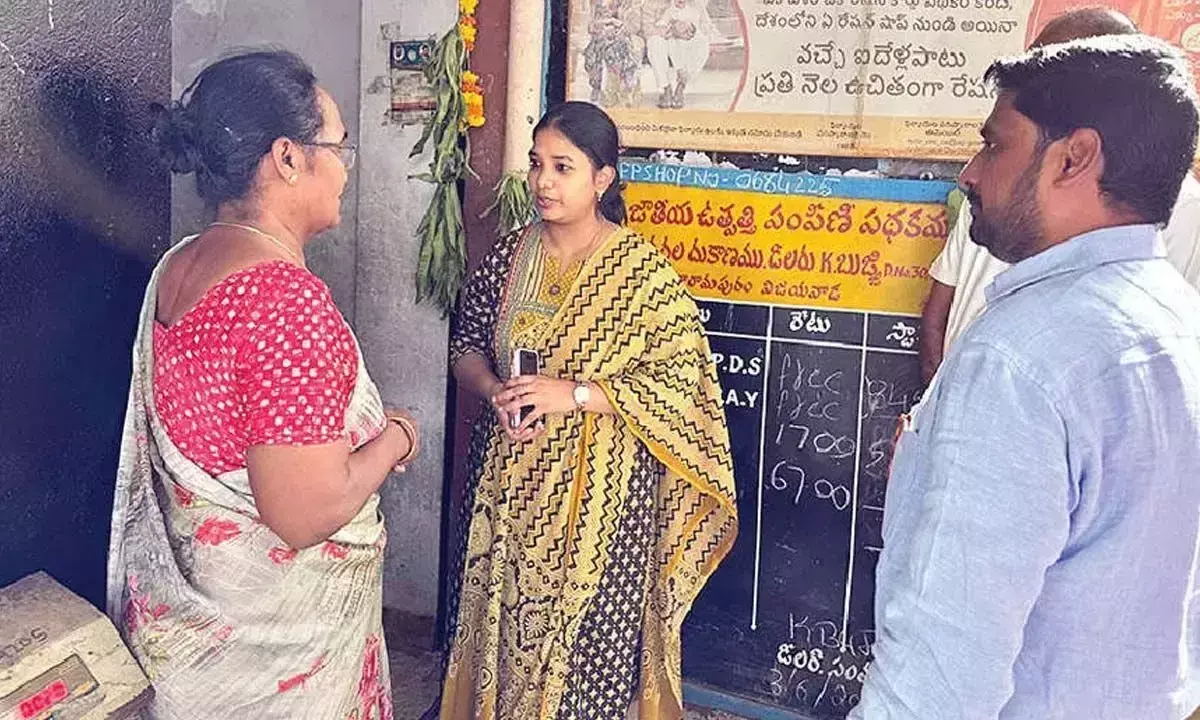 Andhra: जे.सी.: पारदर्शी राशन वितरण जारी