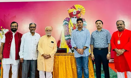 पुणे मठ ने 50वां रक्तदान शिविर आयोजित किया - प्रतिदिन हज़ारों लोगों को निःशुल्क भोजन परोसा गया