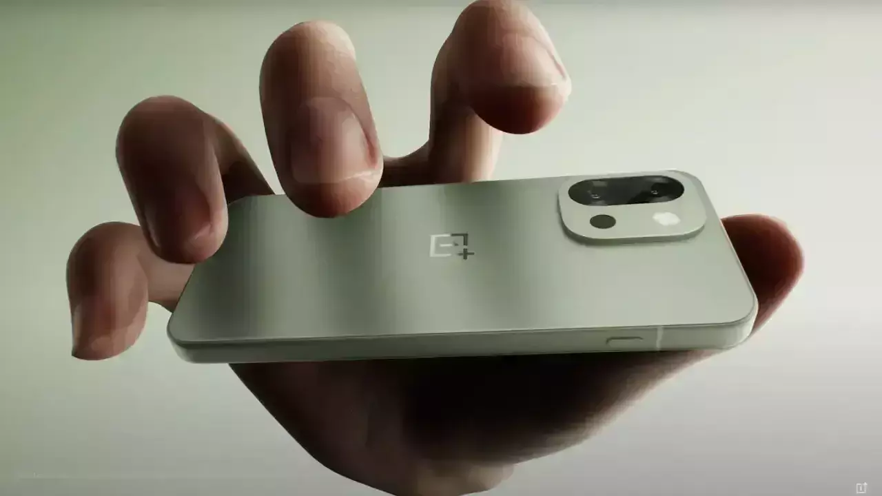 OnePlus 13s की कीमत लॉन्च से पहले लीक, जानें फीचर्स और स्पेसिफिकेशंस