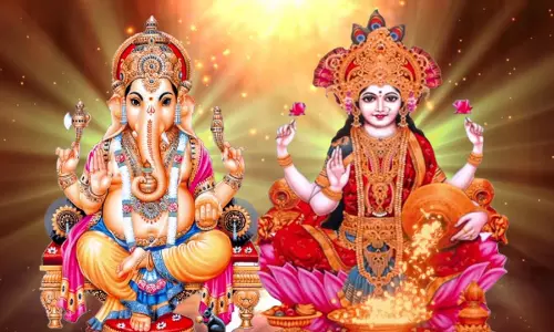 Ganesh Ashtakam: माँ लक्ष्मी को प्रसन्न करने का सरल उपाय Ganesh Ashtakam: माँ लक्ष्मी को प्रसन्न करने का सरल उपाय