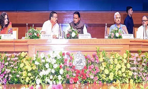 राजस्व अधिकारियों से CM Majhi ने कहा: ‘न्याय के संरक्षक बनें, भय के एजेंट नहीं’ राजस्व अधिकारियों से CM Majhi ने कहा: ‘न्याय के संरक्षक बनें, भय के एजेंट नहीं’