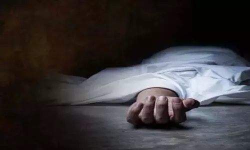 Rayagada में नवविवाहित जोड़ा पेड़ से लटका मिला Rayagada में नवविवाहित जोड़ा पेड़ से लटका मिला