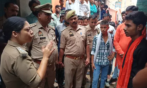 Farrukhabad: गौकशी मामले में पुलिस ने दर्ज की कई लोगों के खिलाफ FIR Farrukhabad: गौकशी मामले में पुलिस ने दर्ज की कई लोगों के खिलाफ FIR