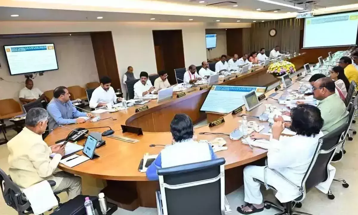 Andhra कैबिनेट की बैठक जारी, कल्याणकारी पहलों और वित्तपोषण पर चर्चा