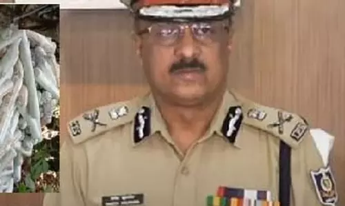 Odisha : से लूटी गई विस्फोटकों में से 3.8 टन बरामद, डीजीपी ने दी जानकारी Odisha : से लूटी गई विस्फोटकों में से 3.8 टन बरामद, डीजीपी ने दी जानकारी