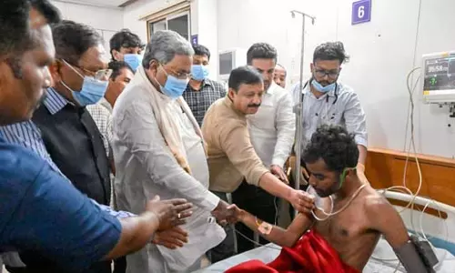 Bengaluru में आरसीबी की जीत के जश्न में भगदड़, 2-3 लाख लोग शामिल थे