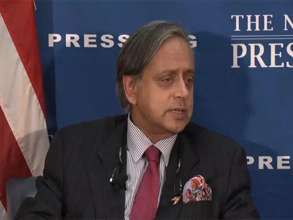 कोलंबिया का बयान वापस लेना एक अच्छा संकेत था: वाशिंगटन में Shashi Tharoor कोलंबिया का बयान वापस लेना एक अच्छा संकेत था: वाशिंगटन में Shashi Tharoor