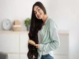Hair Care: घने और लंबे बालों के लिए प्याज के रस में मिलाकर लगाएं ये 2 चीजें, 10 दिन में दिखेगा असर Hair Care: घने और लंबे बालों के लिए प्याज के रस में मिलाकर लगाएं ये 2 चीजें, 10 दिन में दिखेगा असर