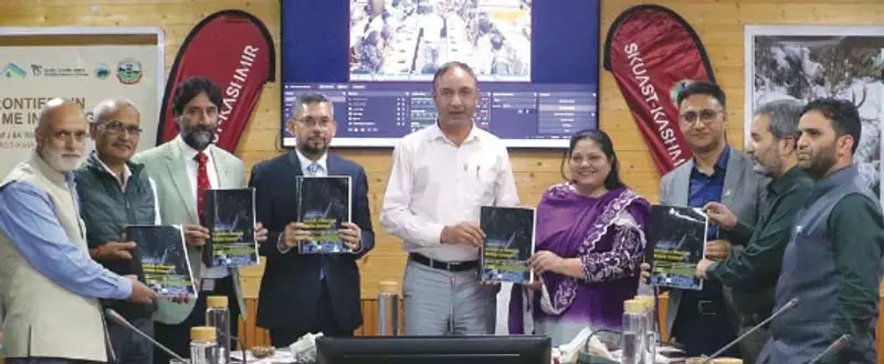 SKUAST-K में वन्यजीव स्वास्थ्य और फोरेंसिक प्रशिक्षण कार्यक्रम का समापन SKUAST-K में वन्यजीव स्वास्थ्य और फोरेंसिक प्रशिक्षण कार्यक्रम का समापन