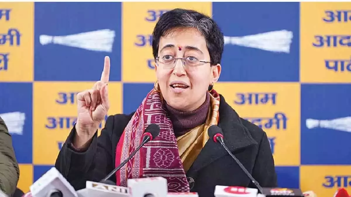 अभिभावकों के प्रतिनिधिमंडल ने विपक्ष के नेता Atish से मुलाकात की अभिभावकों के प्रतिनिधिमंडल ने विपक्ष के नेता Atish से मुलाकात की