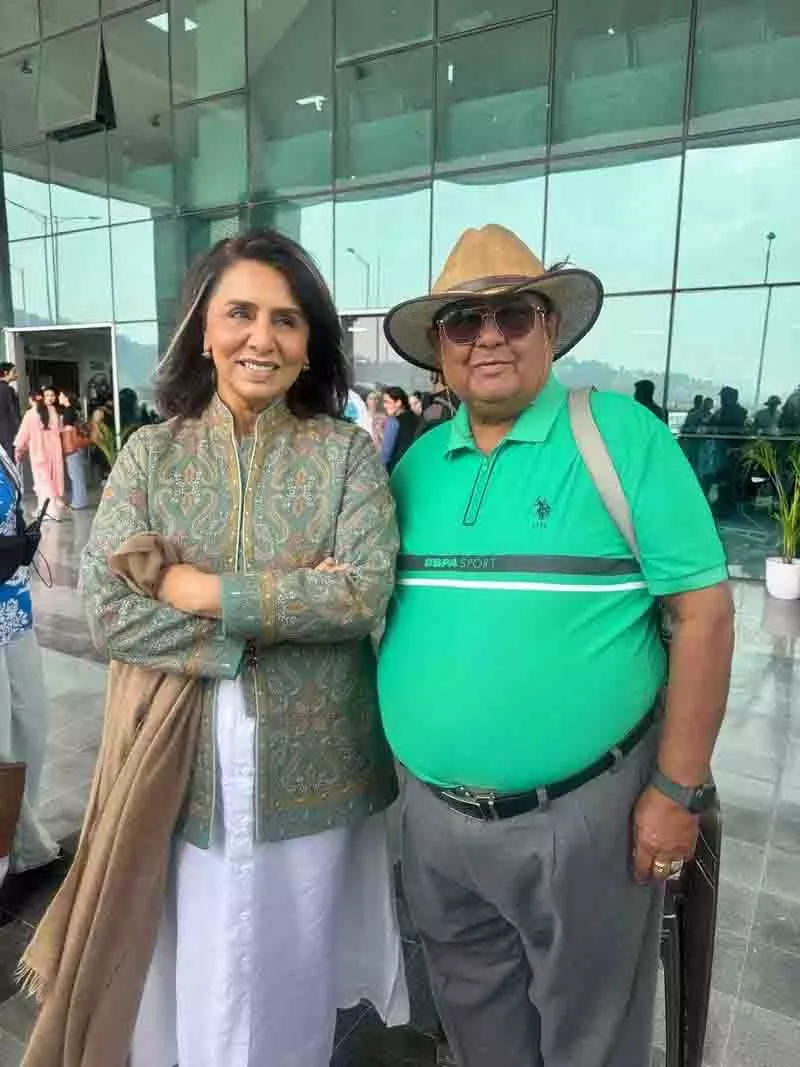 Himachal: चाय बागान से टिनसेलटाउन तक, दिनेश बुटेल का बड़े पर्दे पर पदार्पण Himachal: चाय बागान से टिनसेलटाउन तक, दिनेश बुटेल का बड़े पर्दे पर पदार्पण