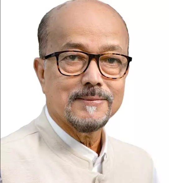 डेका ने नए राजभवन के कार्य में गति लाने के दिए निर्देश डेका ने नए राजभवन के कार्य में गति लाने के दिए निर्देश
