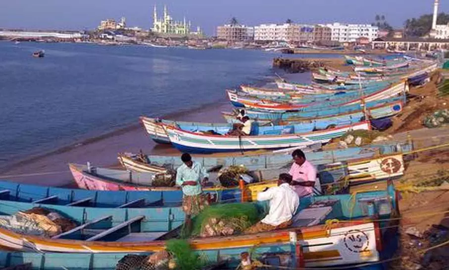 Kerala में 9 जून की मध्यरात्रि से मछली पकड़ने पर प्रतिबंध Kerala में 9 जून की मध्यरात्रि से मछली पकड़ने पर प्रतिबंध