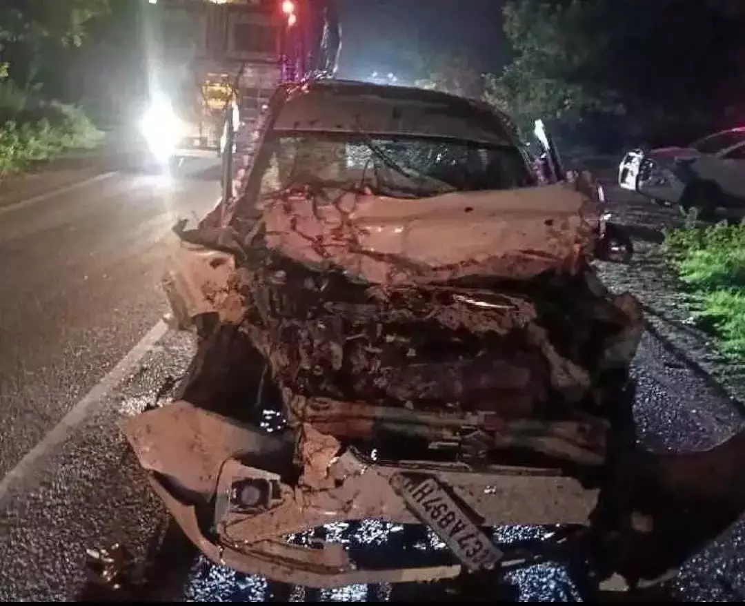 Telangana: सड़क दुर्घटना में बच्चे की मौत से हुजुराबाद में शादी रुकी Telangana: सड़क दुर्घटना में बच्चे की मौत से हुजुराबाद में शादी रुकी