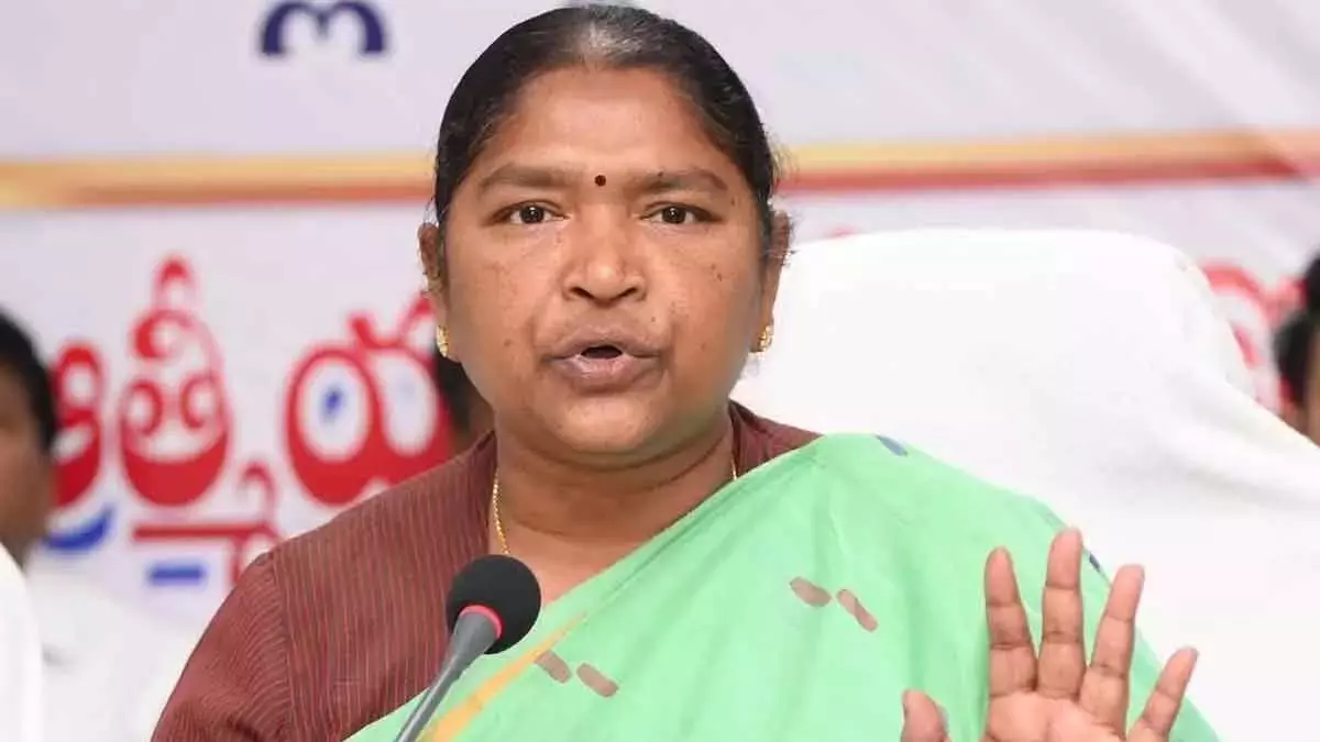 महिला एवं बाल कल्याण के लिए मंत्री सीताक्का ने नई पहल की घोषणा की महिला एवं बाल कल्याण के लिए मंत्री सीताक्का ने नई पहल की घोषणा की
