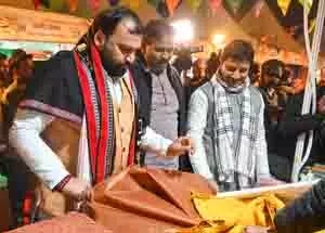 KVIC ने 8,794 लाभार्थियों को 300 करोड़ रुपये की मार्जिन मनी सब्सिडी वितरित की KVIC ने 8,794 लाभार्थियों को 300 करोड़ रुपये की मार्जिन मनी सब्सिडी वितरित की