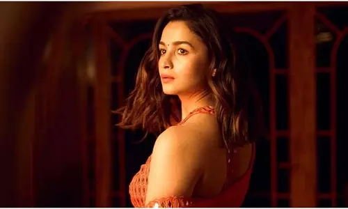 Alia Bhatt: बॉक्स ऑफिस पर धमाल मचाएंगी ये बॉलीवुड फिल्में Alia Bhatt: बॉक्स ऑफिस पर धमाल मचाएंगी ये बॉलीवुड फिल्में