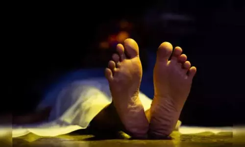 Mirzapur: मासूम आयुष की करंट से मौत, इलाके में शोक Mirzapur: मासूम आयुष की करंट से मौत, इलाके में शोक
