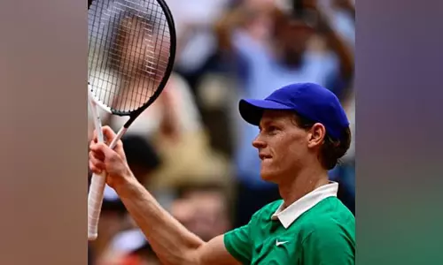 French Open 2025: जैनिक सिनर सेमीफाइनल में पहुंचे, बुब्लिक को सीधे सेटों में हराया French Open 2025: जैनिक सिनर सेमीफाइनल में पहुंचे, बुब्लिक को सीधे सेटों में हराया