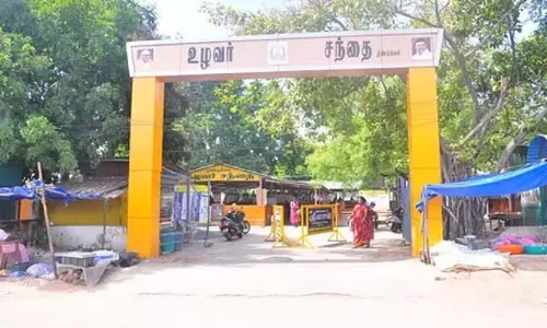 किसानों के बाजारों में सब्जी संग्रहण: व्यापारी नाखुश