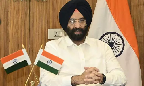 शिक्षा के नाम पर लूट: सिरसा ने कक्षा निर्माण घोटाले पर आप नेताओं पर हमला बोला शिक्षा के नाम पर लूट: सिरसा ने कक्षा निर्माण घोटाले पर आप नेताओं पर हमला बोला