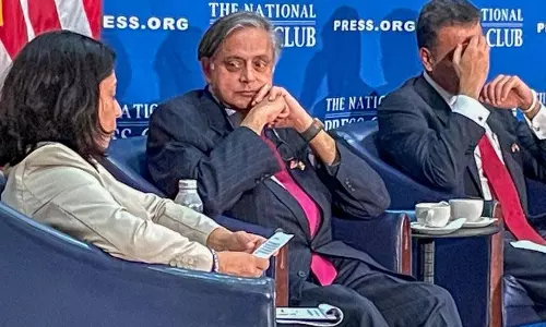 थरूर ने कहा, बंदूक तानकर भारत-पाक वार्ता संभव नहीं