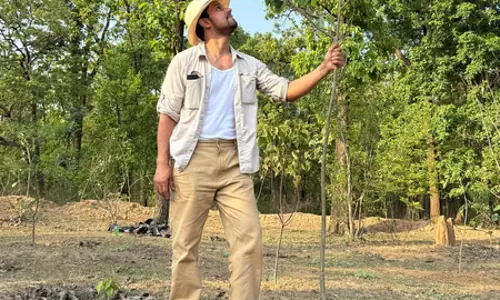 रणदीप हुड्डा और उनकी पत्नी ने विश्व पर्यावरण दिवस पर 500 से अधिक पेड़ लगाए