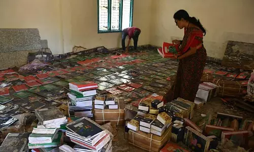TGBIE ने इंटर के छात्रों को समय पर किताबें उपलब्ध कराने के लिए कदम उठाए TGBIE ने इंटर के छात्रों को समय पर किताबें उपलब्ध कराने के लिए कदम उठाए