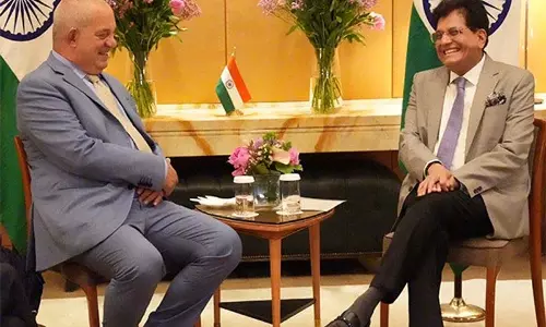 पीयूष गोयल की इटली यात्रा से भारत को बड़ा निवेश बढ़ावा पीयूष गोयल की इटली यात्रा से भारत को बड़ा निवेश बढ़ावा