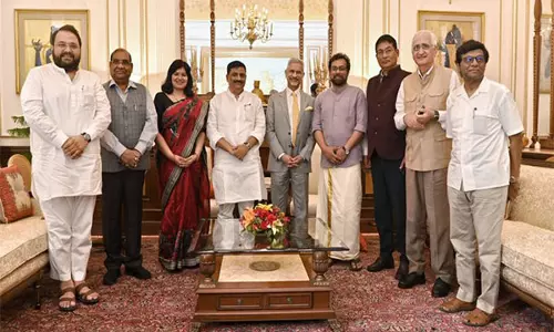 Jaishanka ने दिल्ली में जेडी(यू) सांसद संजय कुमार झा के नेतृत्व वाले सर्वदलीय प्रतिनिधिमंडल से मुलाकात की
