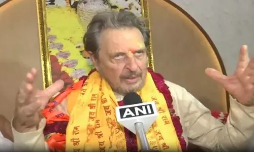 एलन मस्क के पिता ने किया अयोध्या में राम मंदिर का दौरा एलन मस्क के पिता ने किया अयोध्या में राम मंदिर का दौरा