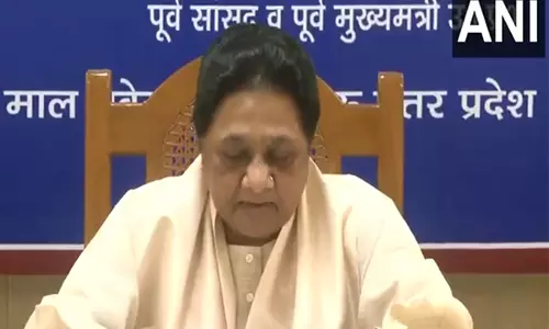 मायावती ने बैलेट पेपर से मतदान की वापसी की मांग की, BSP के खिलाफ ईवीएम में गड़बड़ी का आरोप लगाया मायावती ने बैलेट पेपर से मतदान की वापसी की मांग की, BSP के खिलाफ ईवीएम में गड़बड़ी का आरोप लगाया
