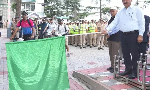 Himachal CM ने विश्व पर्यावरण दिवस पर साइकिल दौड़ को हरी झंडी दिखाई Himachal CM ने विश्व पर्यावरण दिवस पर साइकिल दौड़ को हरी झंडी दिखाई