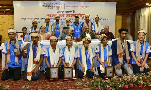 Himachal के राज्यपाल शिव प्रताप शुक्ला ने विशेष एथलीटों को सम्मानित किया Himachal के राज्यपाल शिव प्रताप शुक्ला ने विशेष एथलीटों को सम्मानित किया