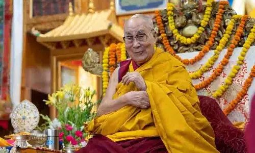 Dalai Lama को त्सुगलागखांग में दीर्घायु प्रार्थना के साथ सम्मानित किया गया