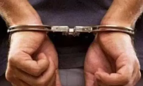 West bengal: महेशतला कांड में शहंशाह मुंबई से गिरफ्तार West bengal: महेशतला कांड में शहंशाह मुंबई से गिरफ्तार