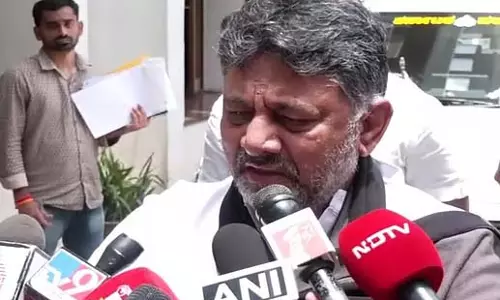 बच्चों की मौत, कोई नहीं सह सकता दर्द; कैमरे के सामने फूट-फूट कर रो पड़े डीके शिवकुमार