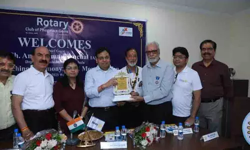रोटरी क्लब ने AC शवगृह वैन का शुभारंभ किया