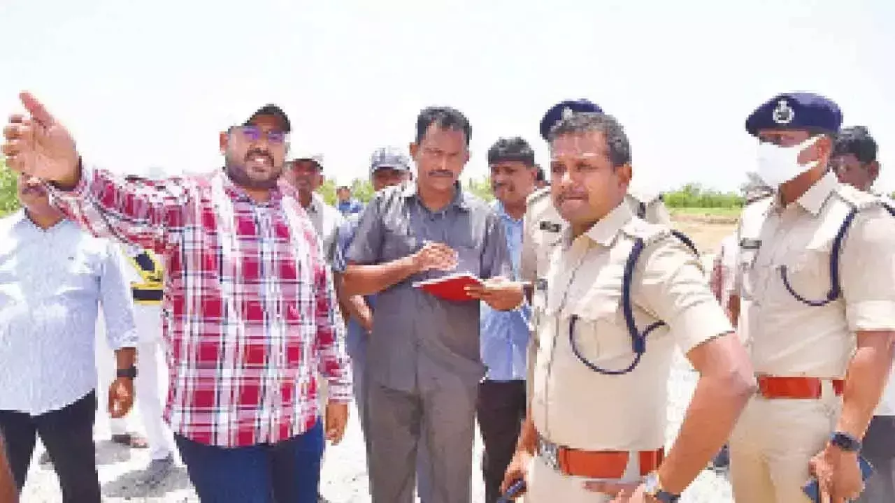 Andhra: सीएम नायडू आज करेंगे पौधारोपण Andhra: सीएम नायडू आज करेंगे पौधारोपण