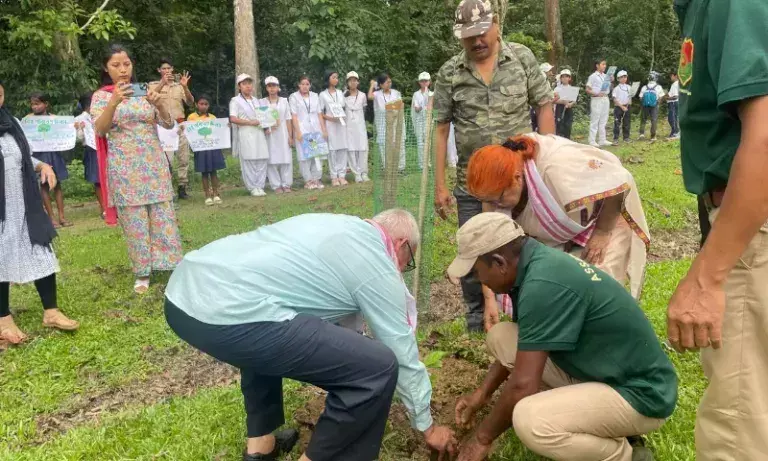 Assam: डिगबोई में विश्व पर्यावरण दिवस 2025 समारोह का नेतृत्व दिव्यांग बच्चों ने किया