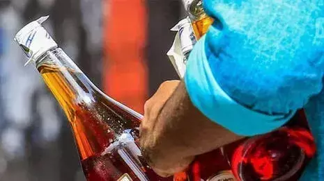 Kerala में प्लास्टिक प्रतिबंध लागू होने पर शराब कंपनियों ने क्वार्टर बोतलें वापस लेने की चेतावनी दी