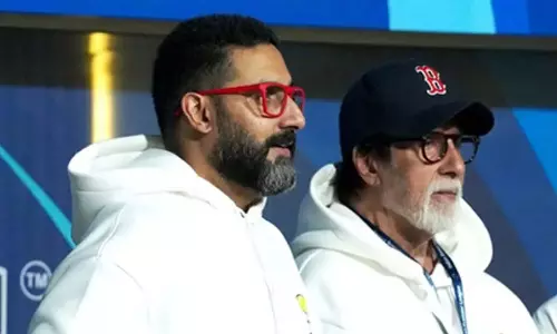 अमिताभ बच्चन ने बेटे अभिषेक बच्चन की फिल्म ‘हाउसफुल 5’ को अपना समर्थन दिया अमिताभ बच्चन ने बेटे अभिषेक बच्चन की फिल्म ‘हाउसफुल 5’ को अपना समर्थन दिया